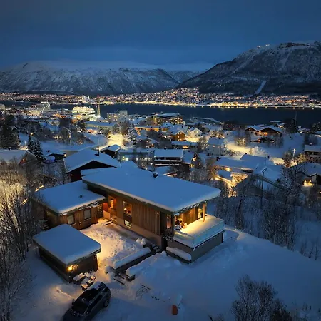 The Arctic Panorama With Outdoor Jacuzzi Tromsø