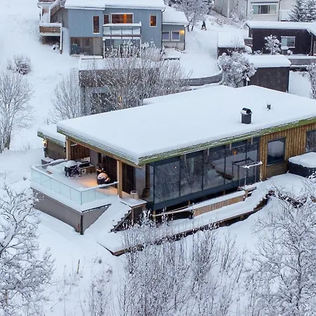 The Arctic Panorama With Outdoor Jacuzzi *